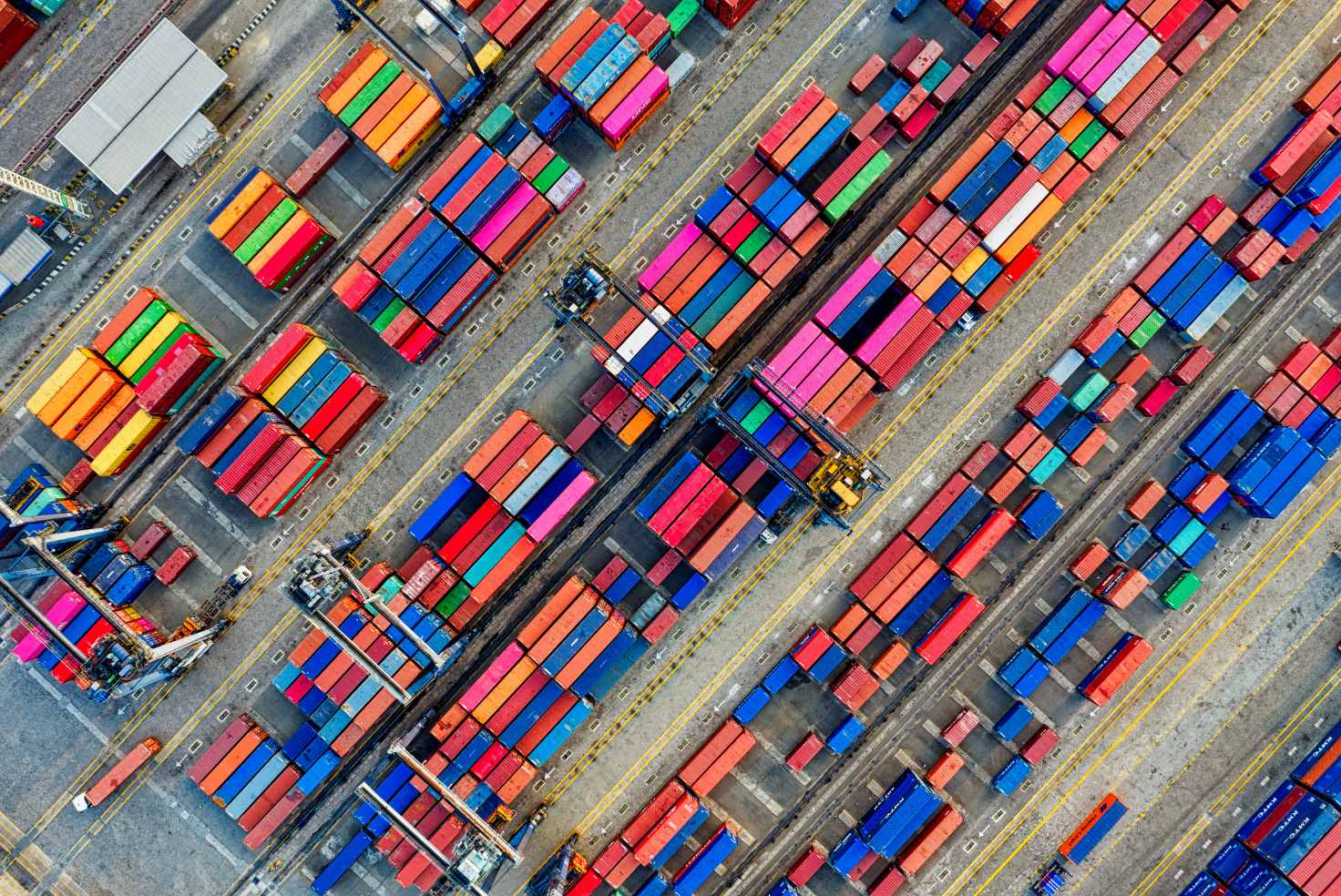 Franchises logistique transport : coûts, formation, rentabilité