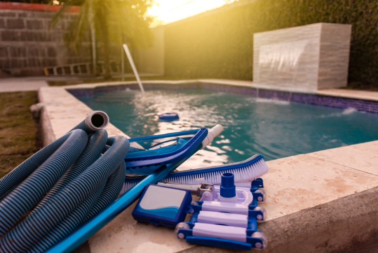 Franchises entretien piscines et spas : apport, réseaux, ROI